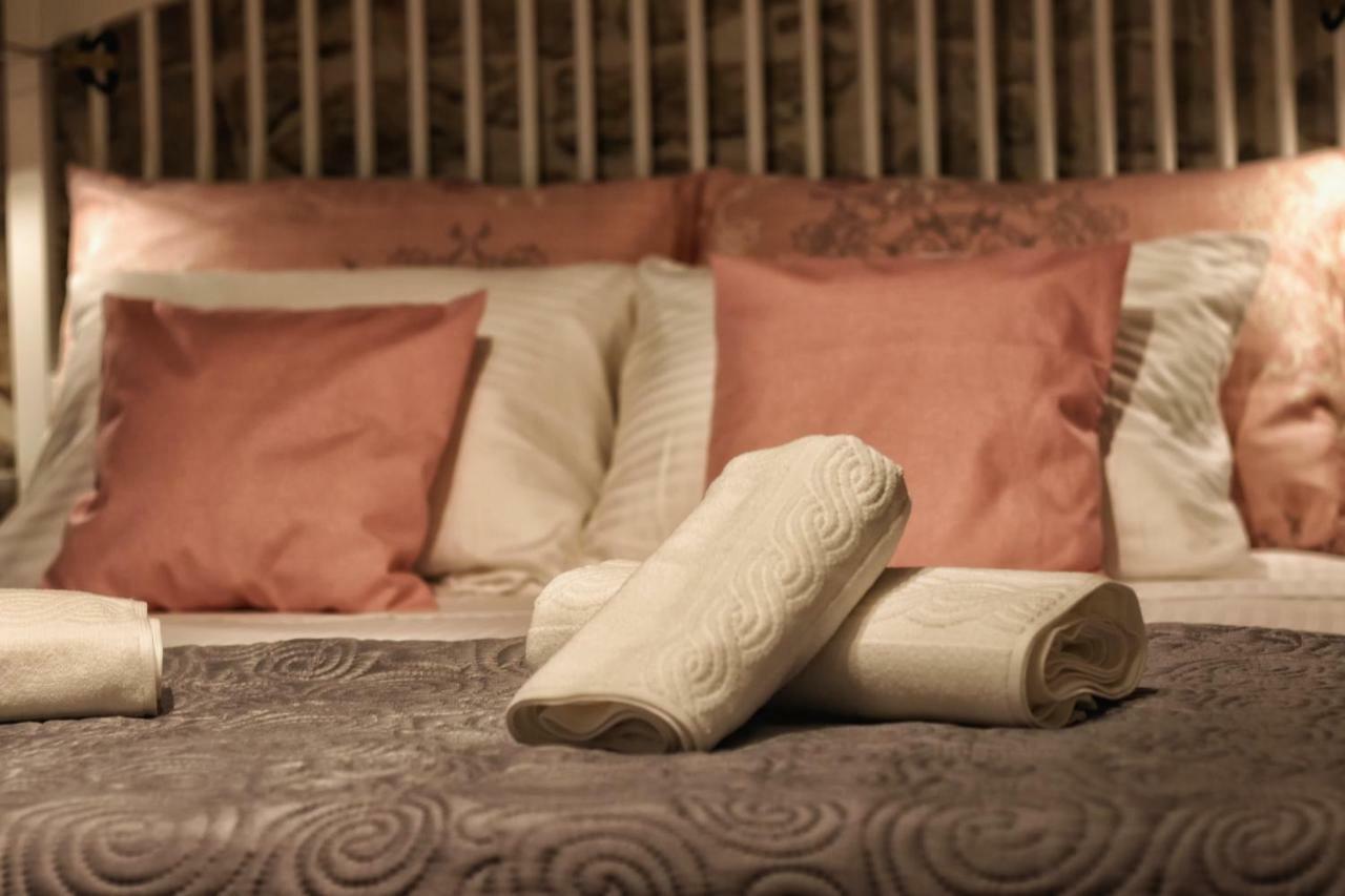 רוביני Cozy Apartment Mari מראה חיצוני תמונה
