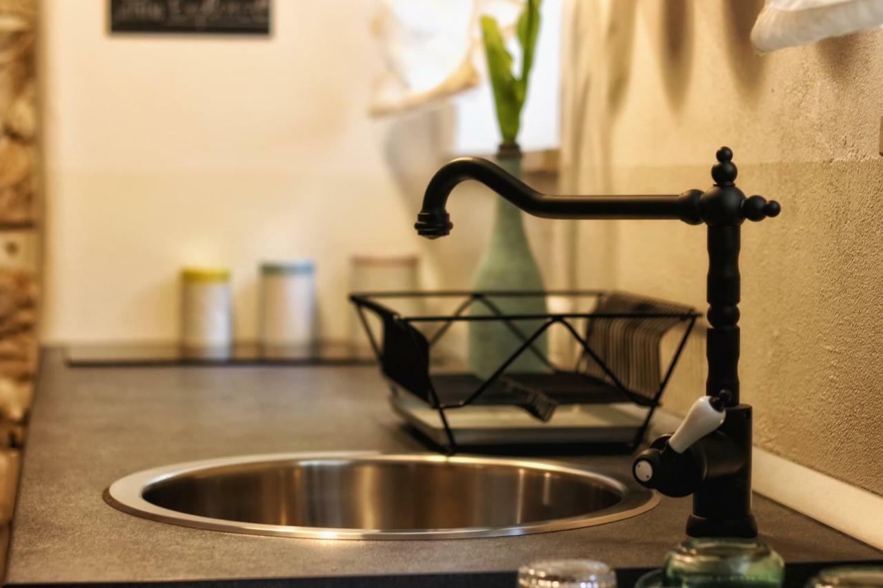 רוביני Cozy Apartment Mari מראה חיצוני תמונה